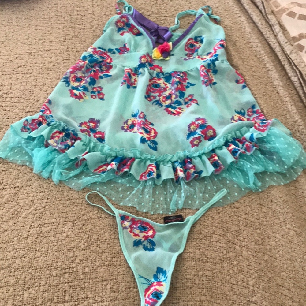 SOLD - Victoria’s Secret Sexy little things - Picture 1 of 7